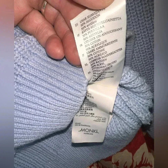 Monki (Stockholm) size medium cotton blend blue polo style sweater. - Picture 10 of 12